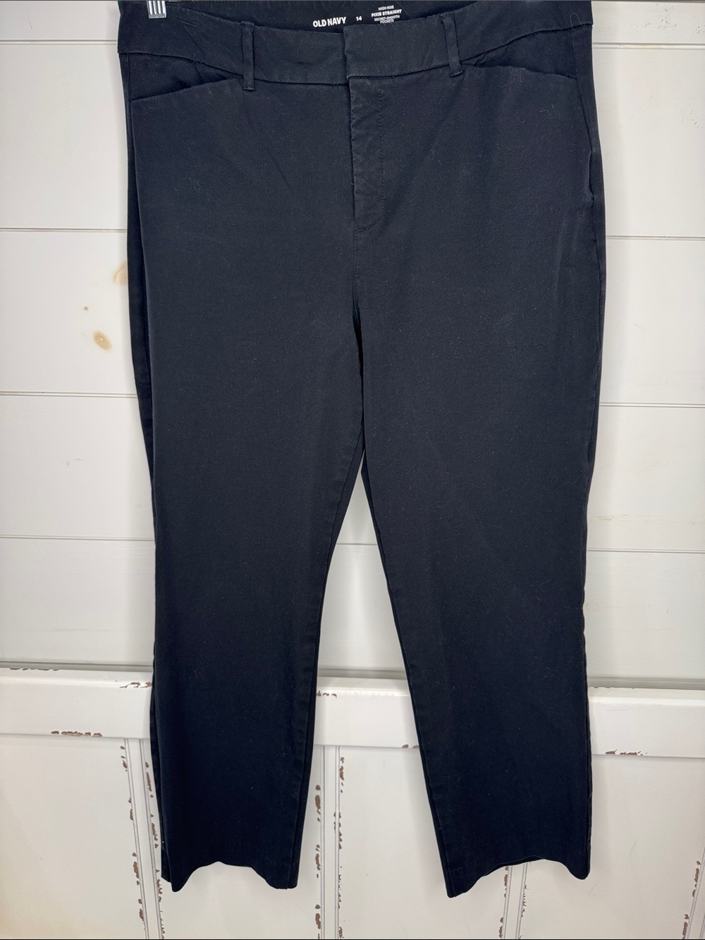 Old Navy Black Men's Slim Straight Chinos